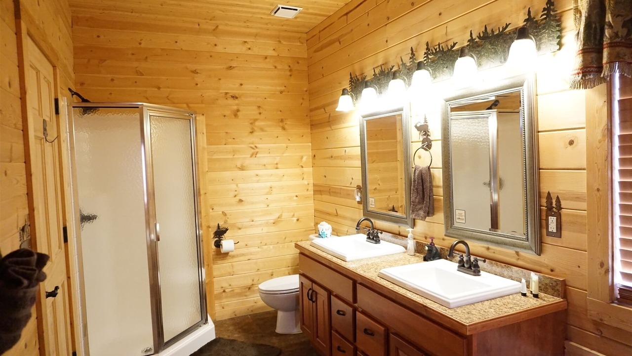 Photo of Others in Branson Cedars