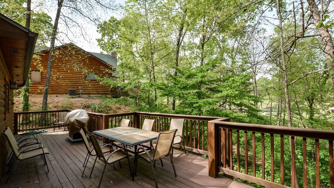 Photo of Outdoor in Branson Cedars