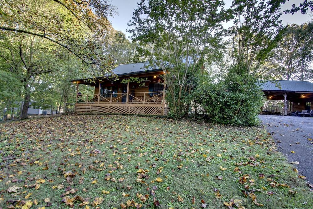 Photo of Outdoor in Benton