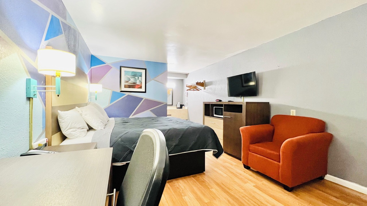 Photo of Bedroom in Berea
