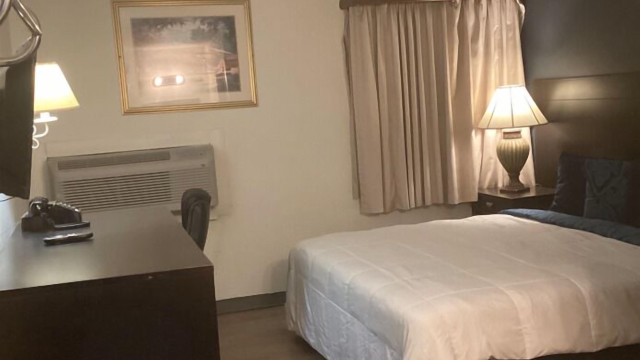 Photo of Bedroom in Hutchinson