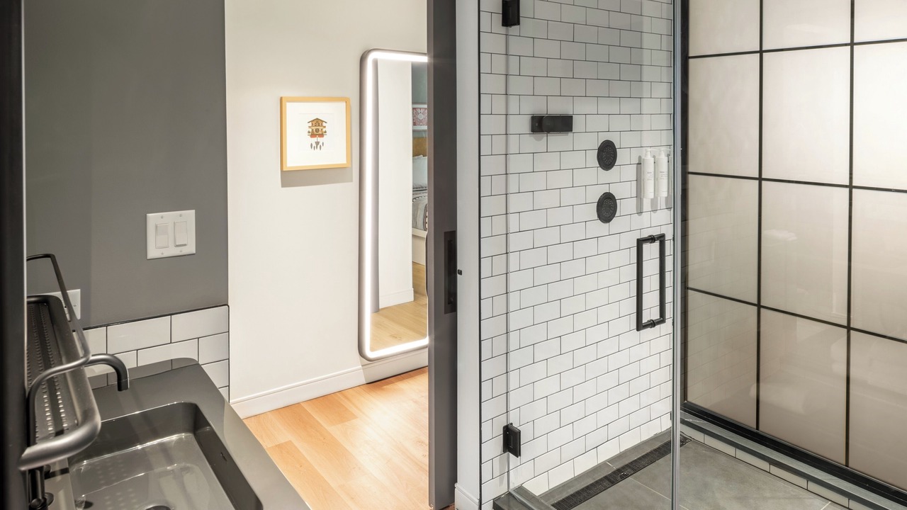 Photo of Bathroom in Central Business District