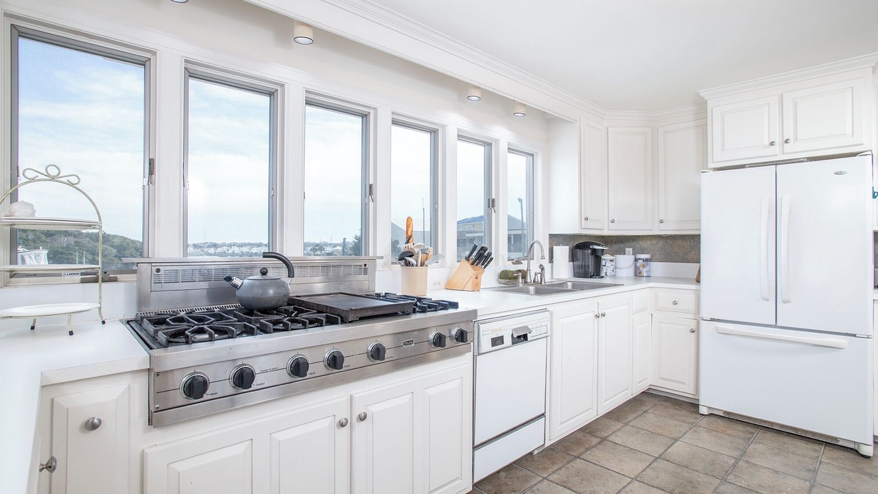 Photo of Kitchen in Atlantic Beach