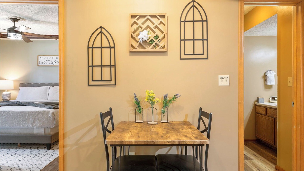 Photo of Others in Notch Estates