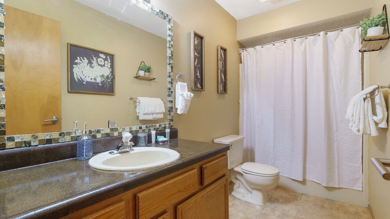 Photo of Others in Notch Estates