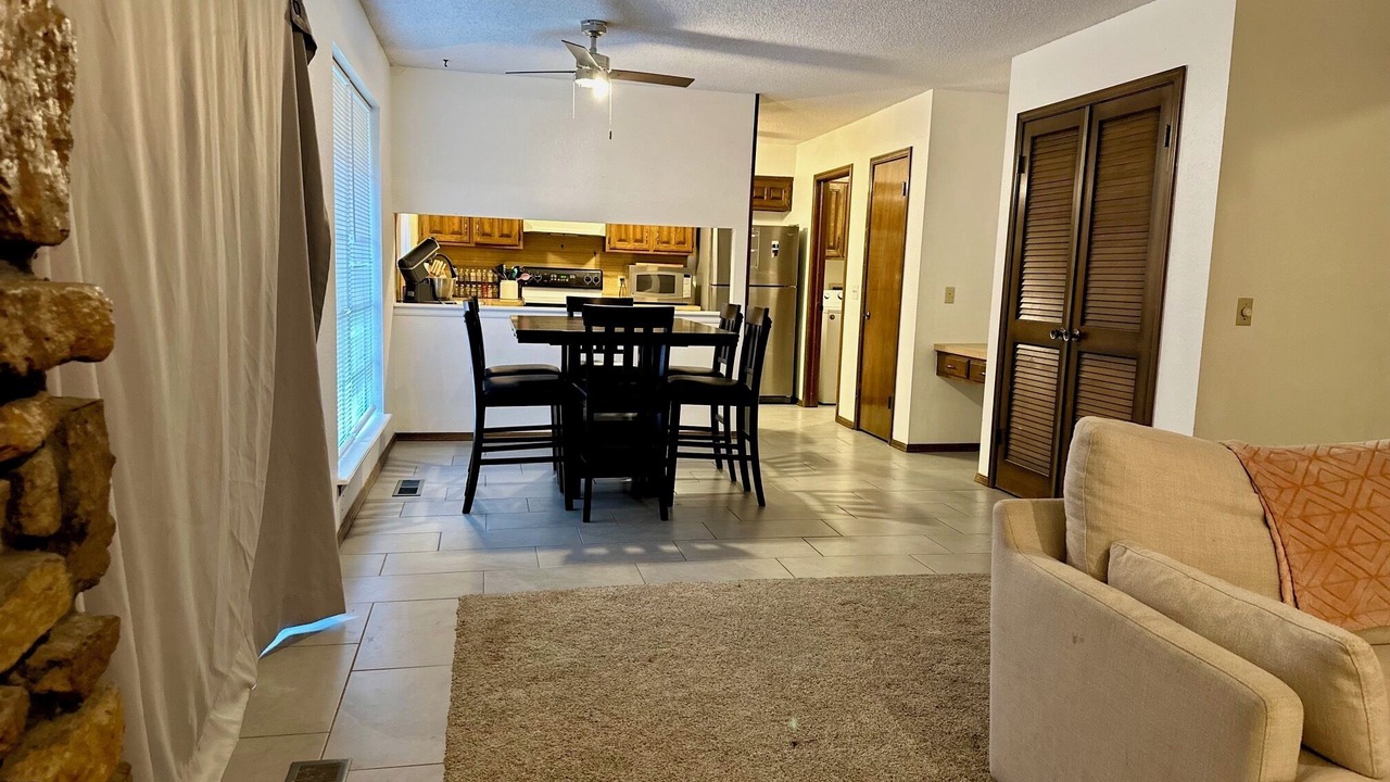 Photo of Livingroom in Tulsa