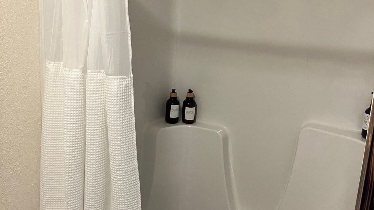 Photo of Bathroom in Wa Keeney