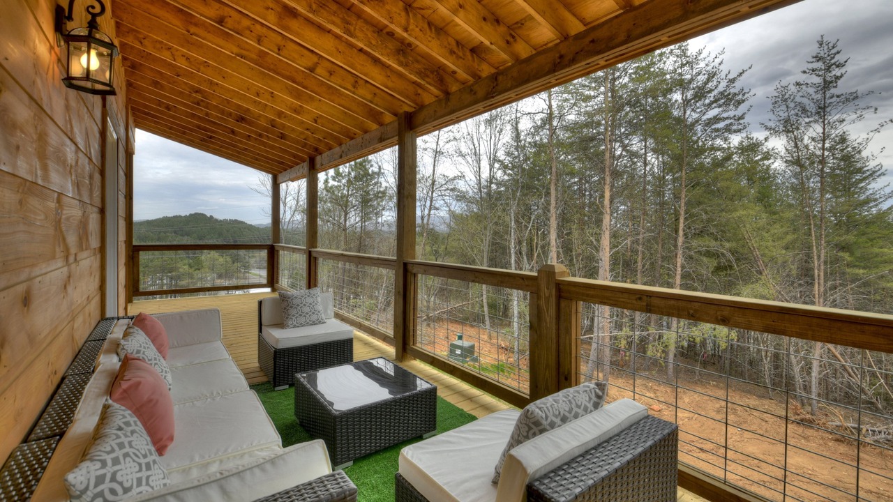 Photo of Outdoor in Copperhill