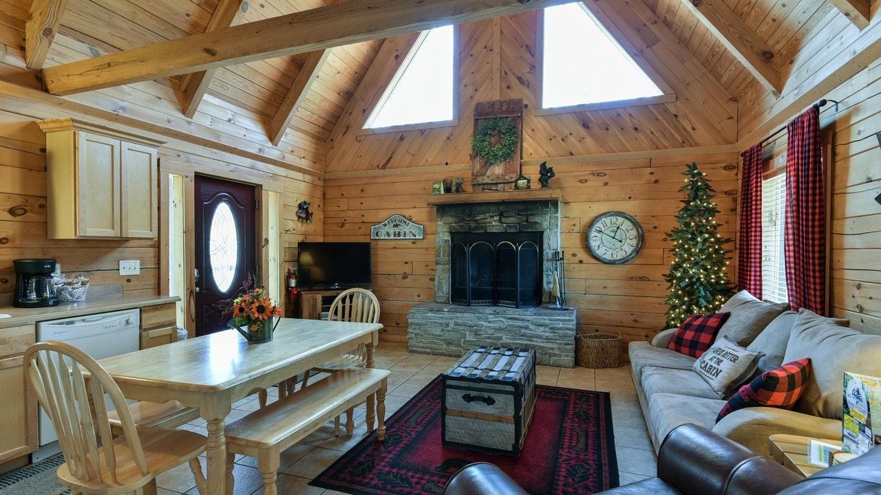 Photo of Livingroom in Branson Cedars