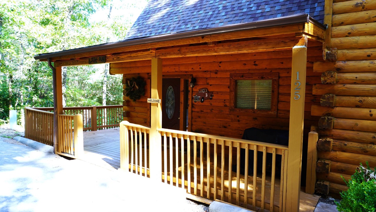 Photo of Outdoor in Branson Cedars