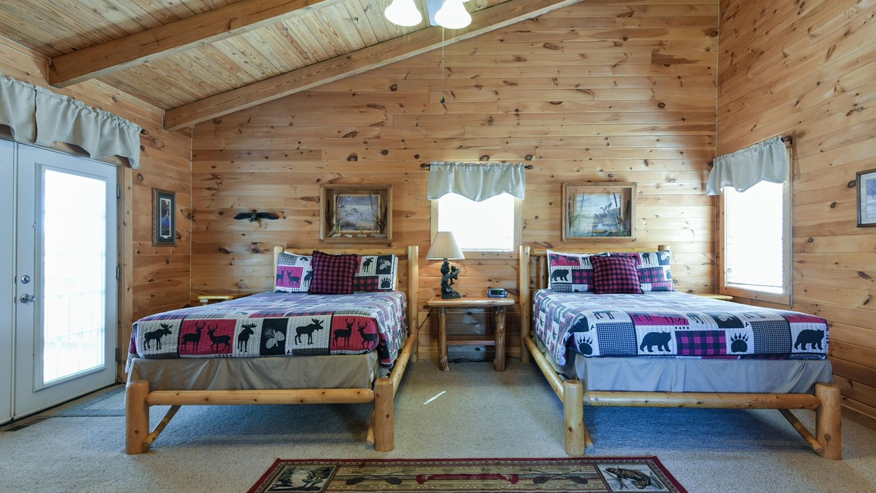 Photo of Others in Branson Cedars