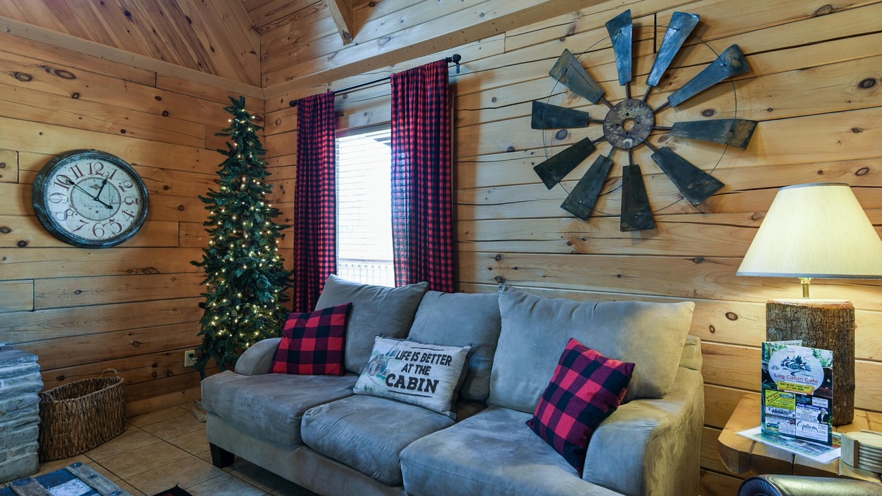 Photo of Livingroom in Branson Cedars