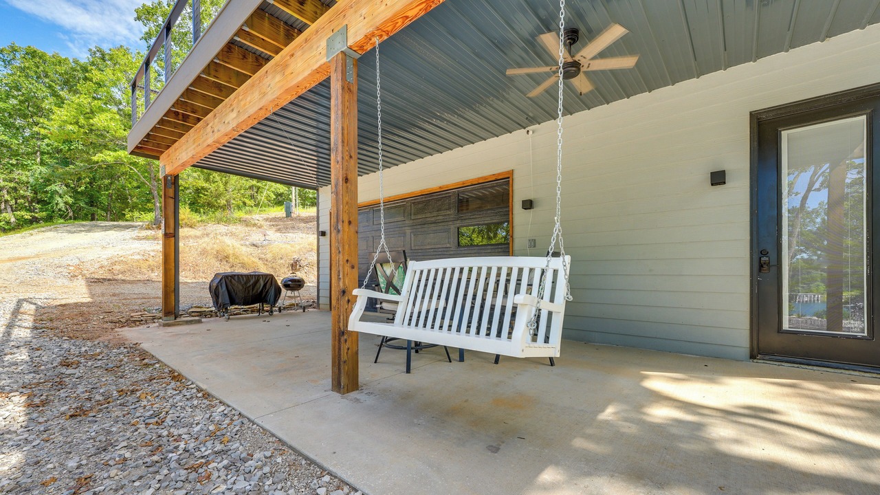 Photo of Patio Balcony in Shell Knob