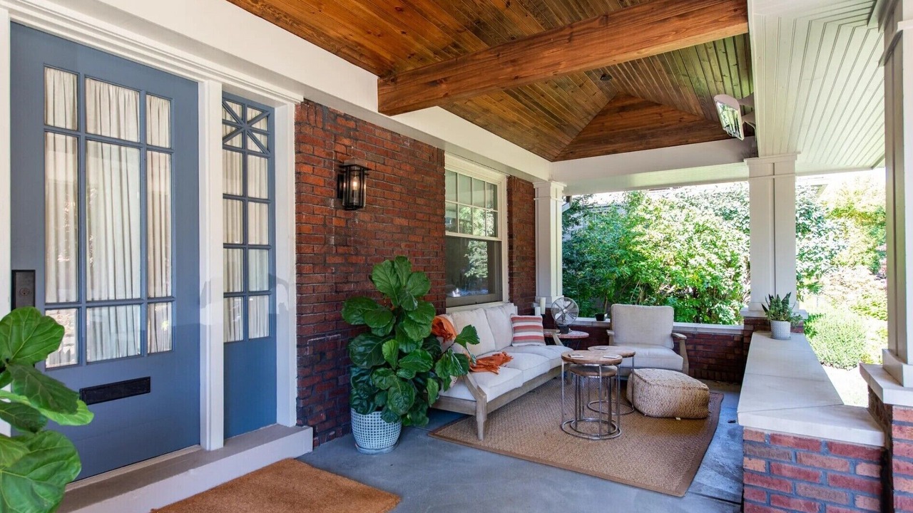 Photo of Patio Balcony in Bonnycastle