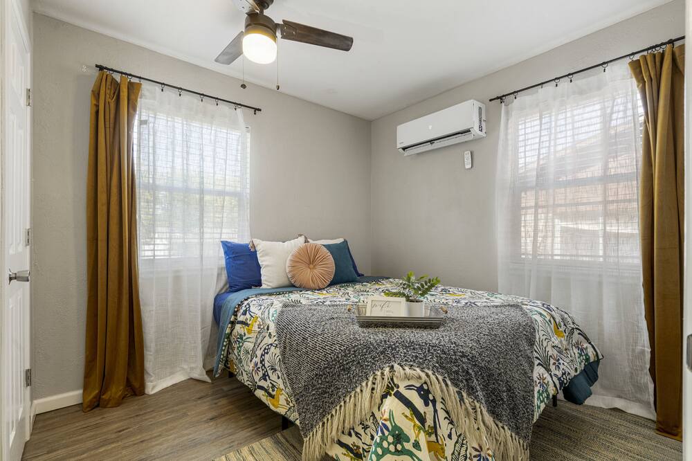 Photo of Bedroom in Tulsa