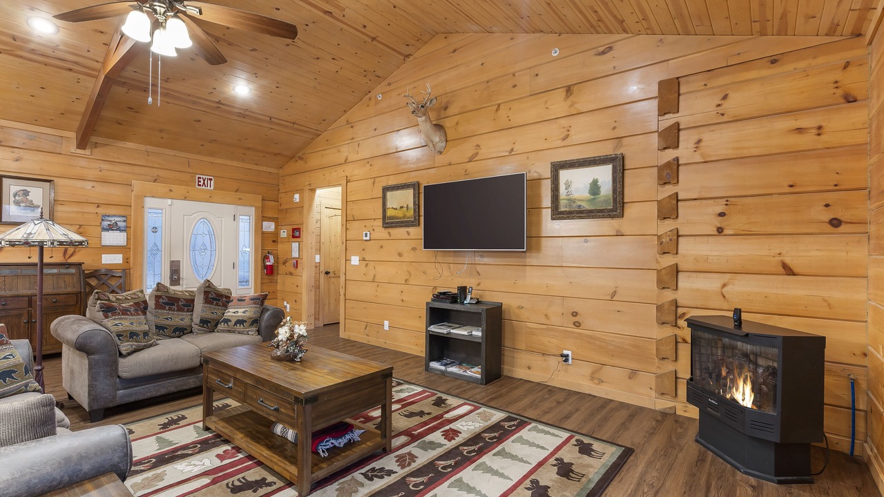 Photo of Livingroom in Kirbyville