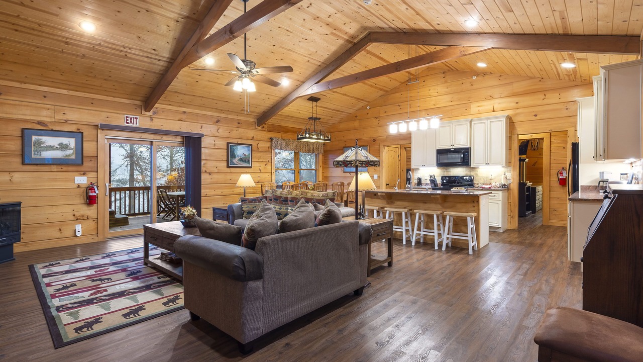 Photo of Livingroom in Kirbyville
