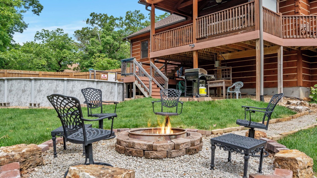 Photo of Patio Balcony in Kirbyville