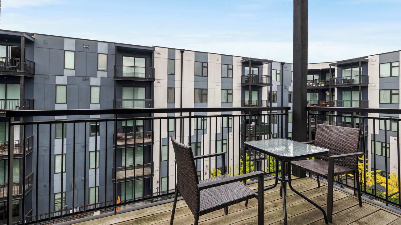 Photo of Patio Balcony in Downtown Louisville
