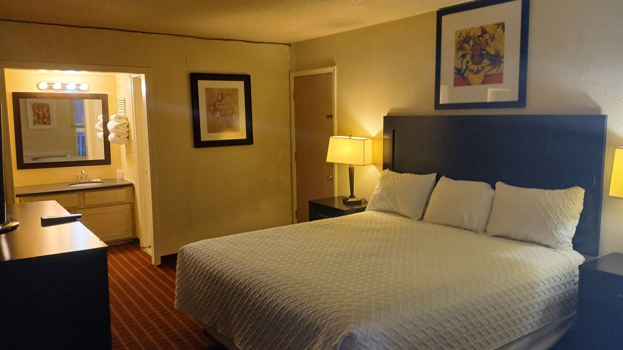 Photo of Bedroom in Branson