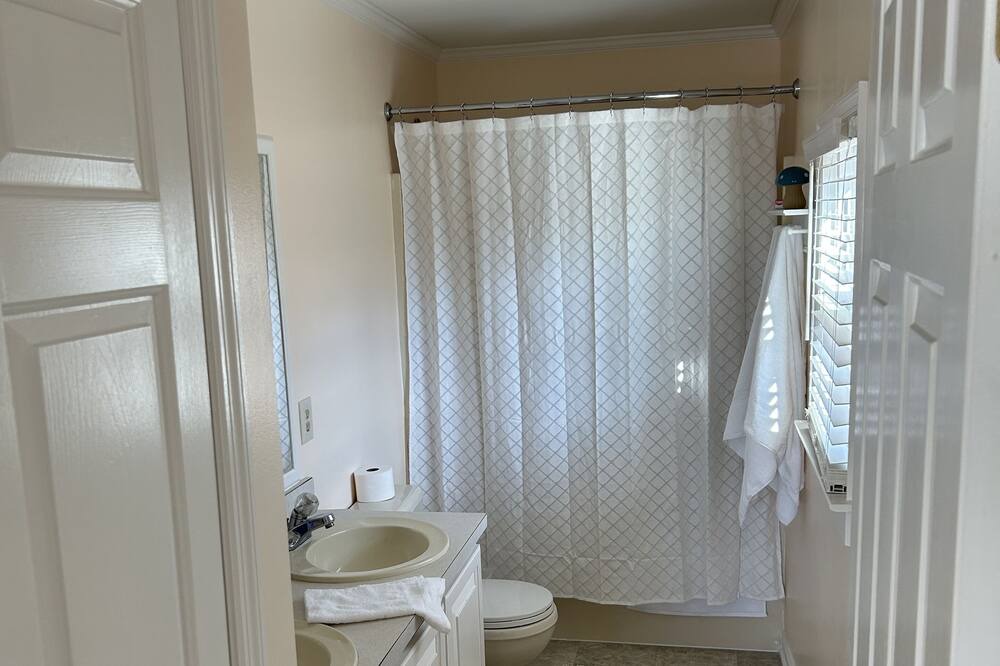 Photo of Bathroom in Belhaven