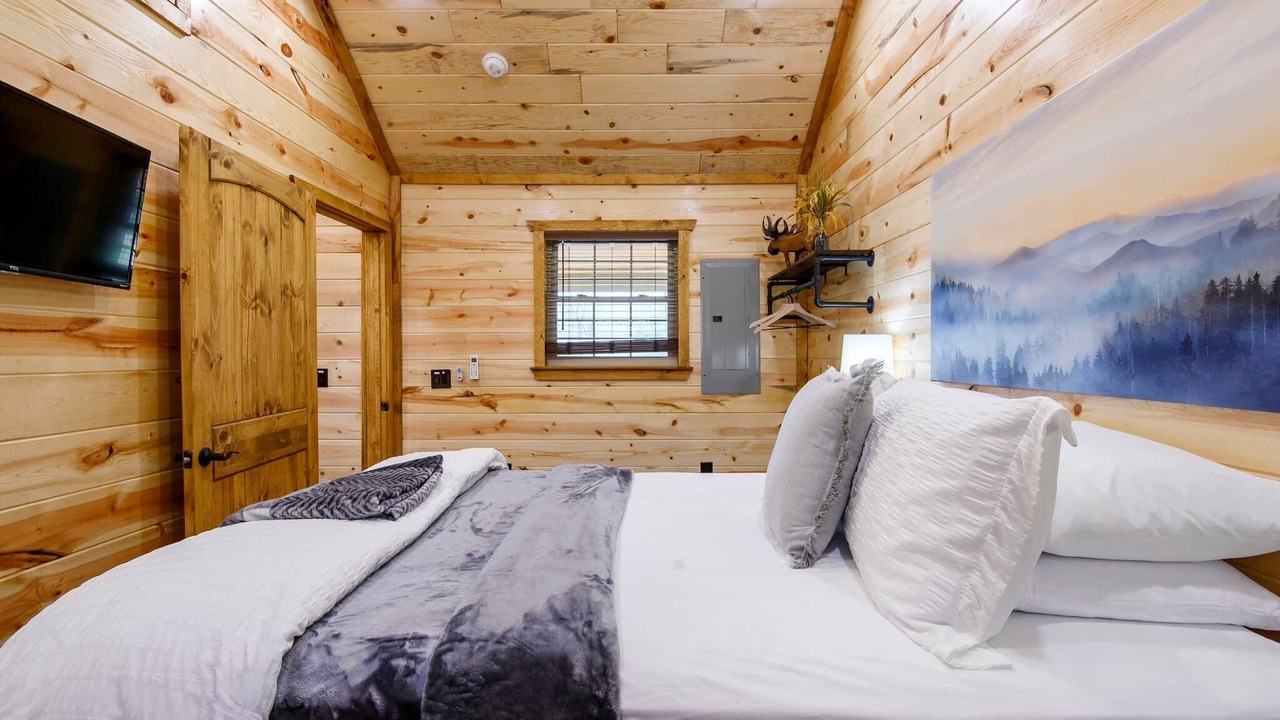 Photo of Bedroom in Smithville