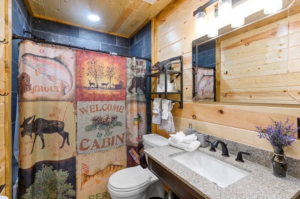 Photo of Bathroom in Smithville