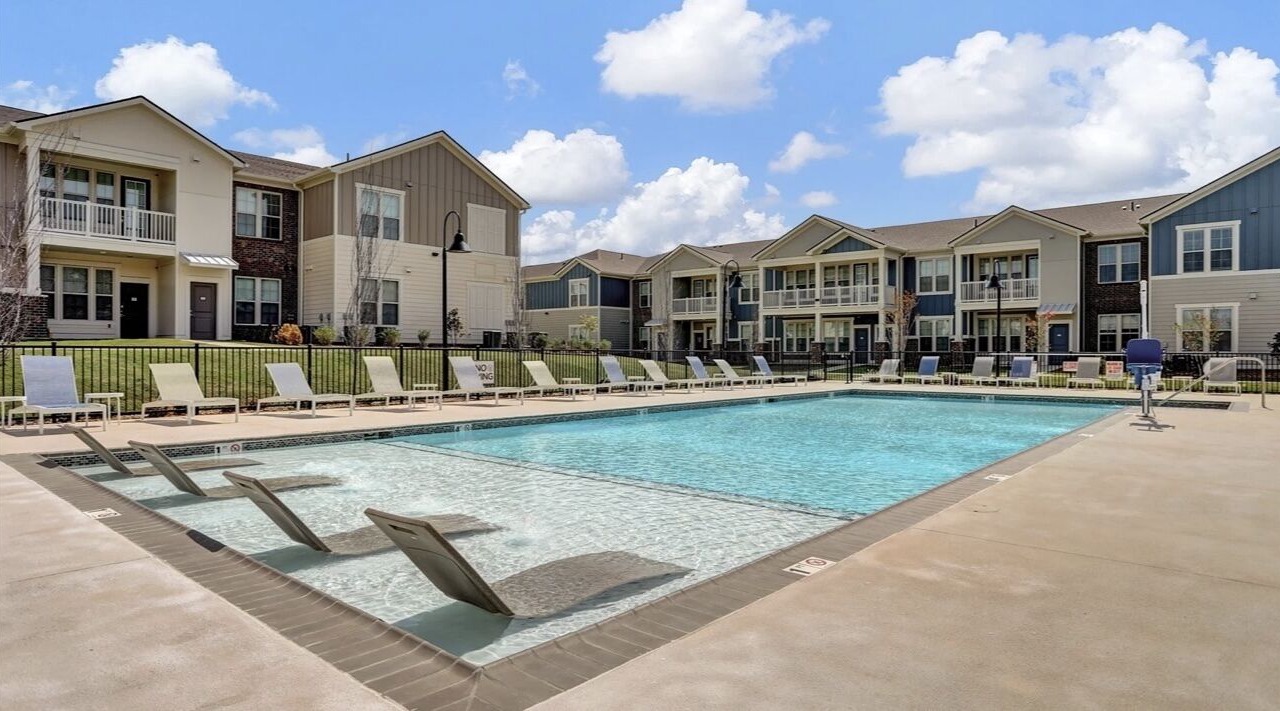 Photo of Outdoor in Lakes of Forest Hill