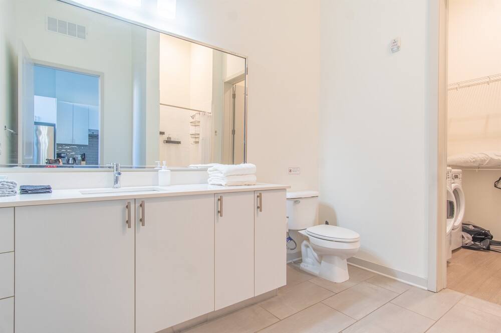 Photo of Bathroom in Butchertown