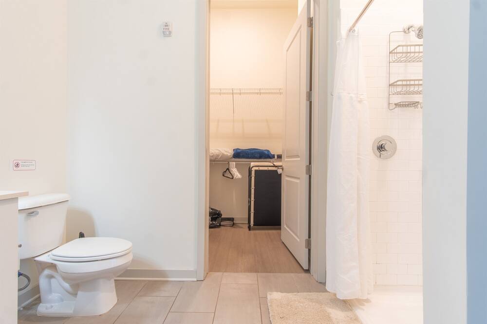 Photo of Bathroom in Butchertown