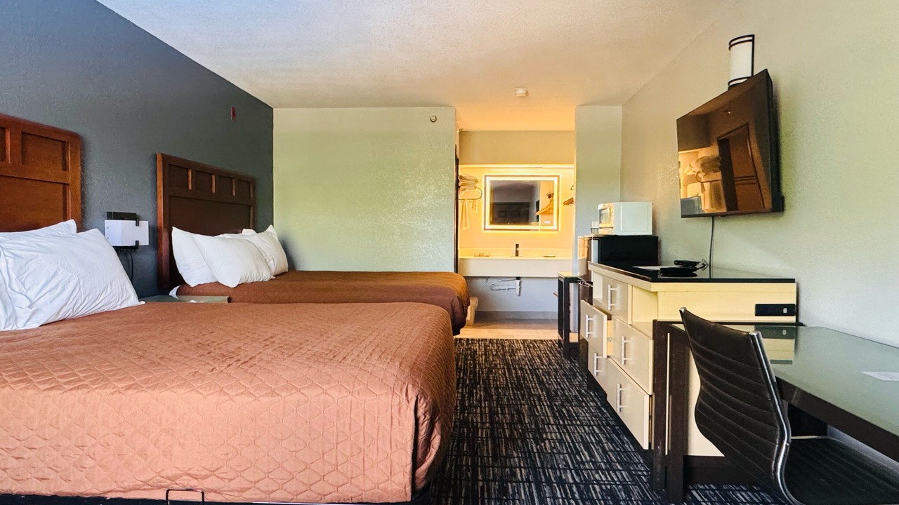 Photo of Bedroom in Branson
