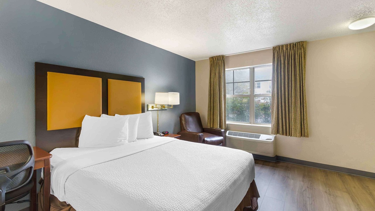 Photo of Bedroom in White Station