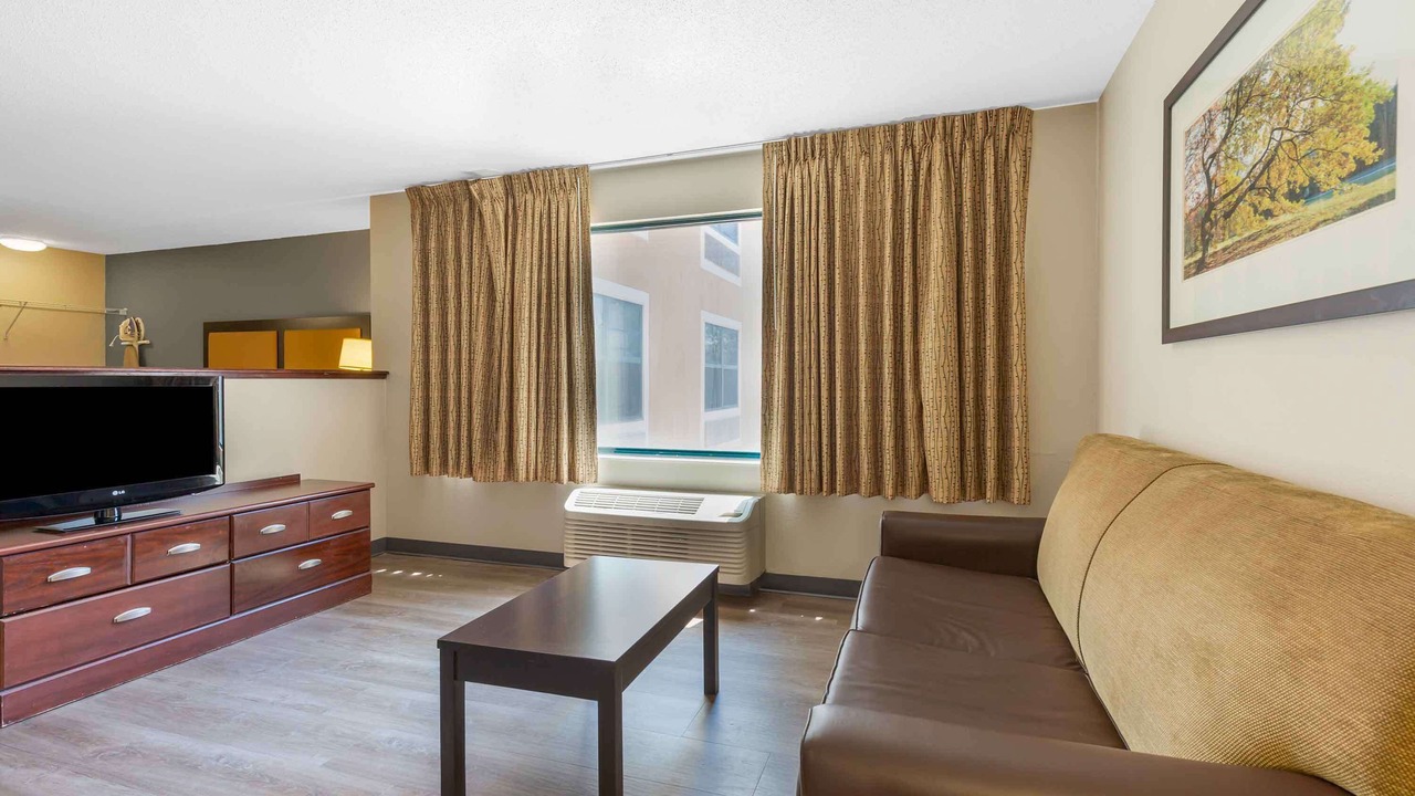 Photo of Bedroom in White Station