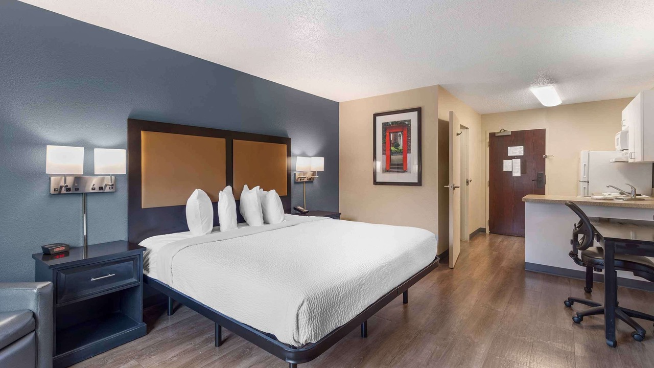 Photo of Bedroom in White Station