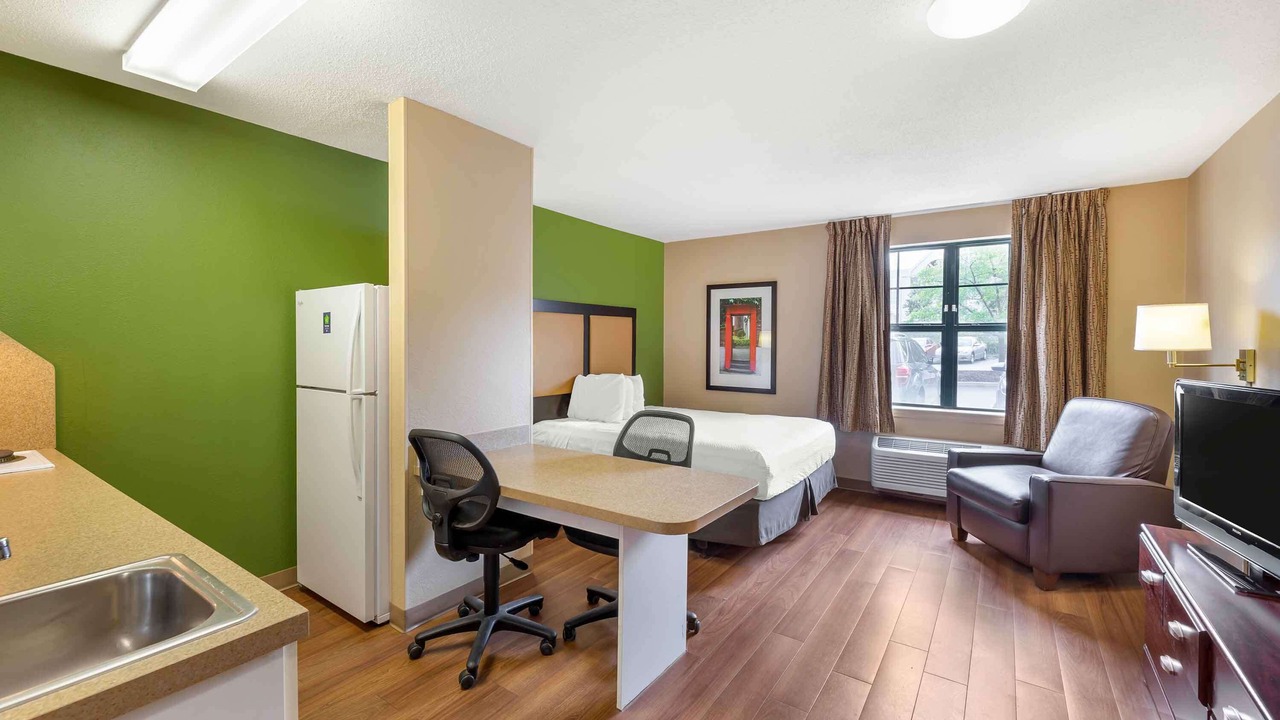 Photo of Bedroom in White Station