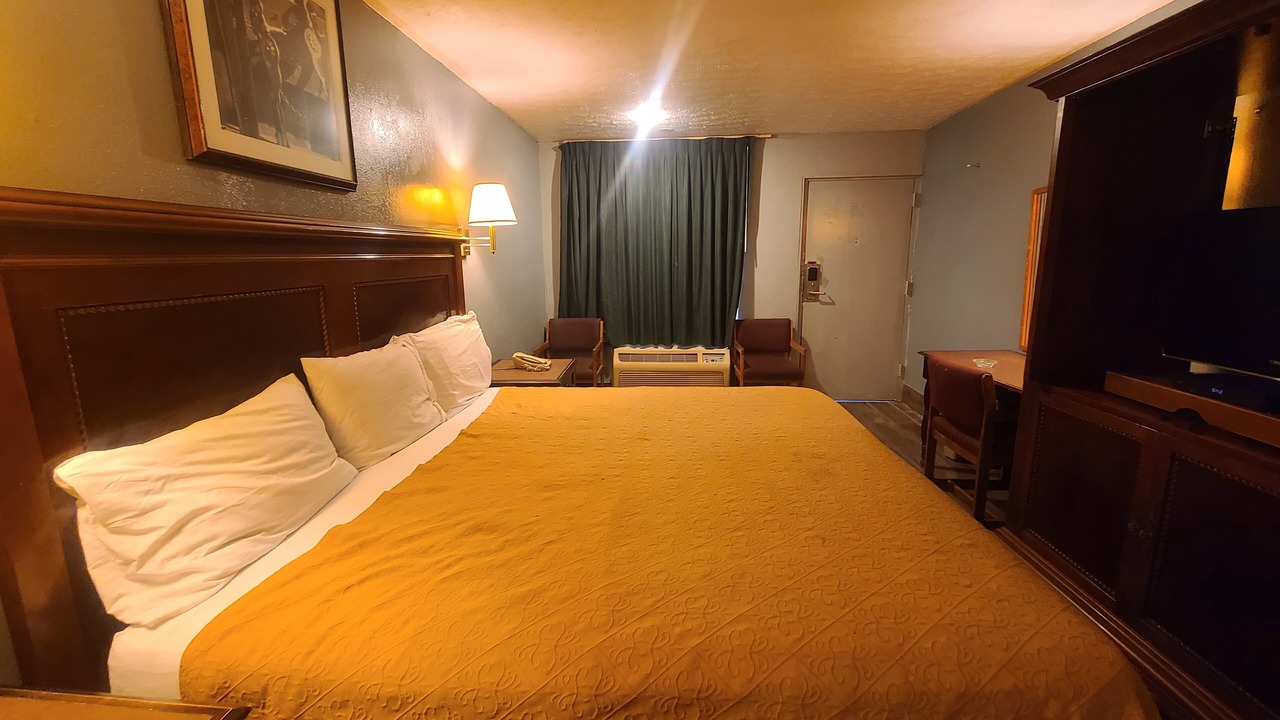 Photo of Bedroom in Shepherdsville