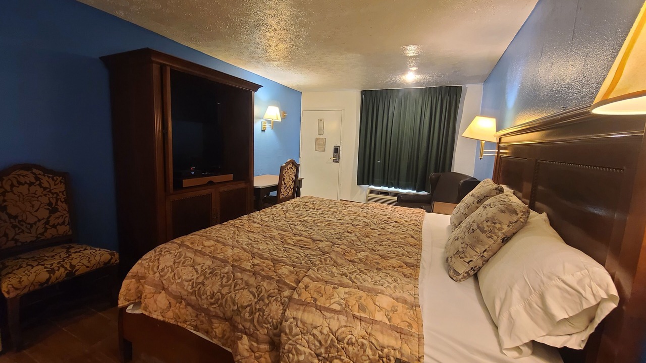 Photo of Bedroom in Shepherdsville