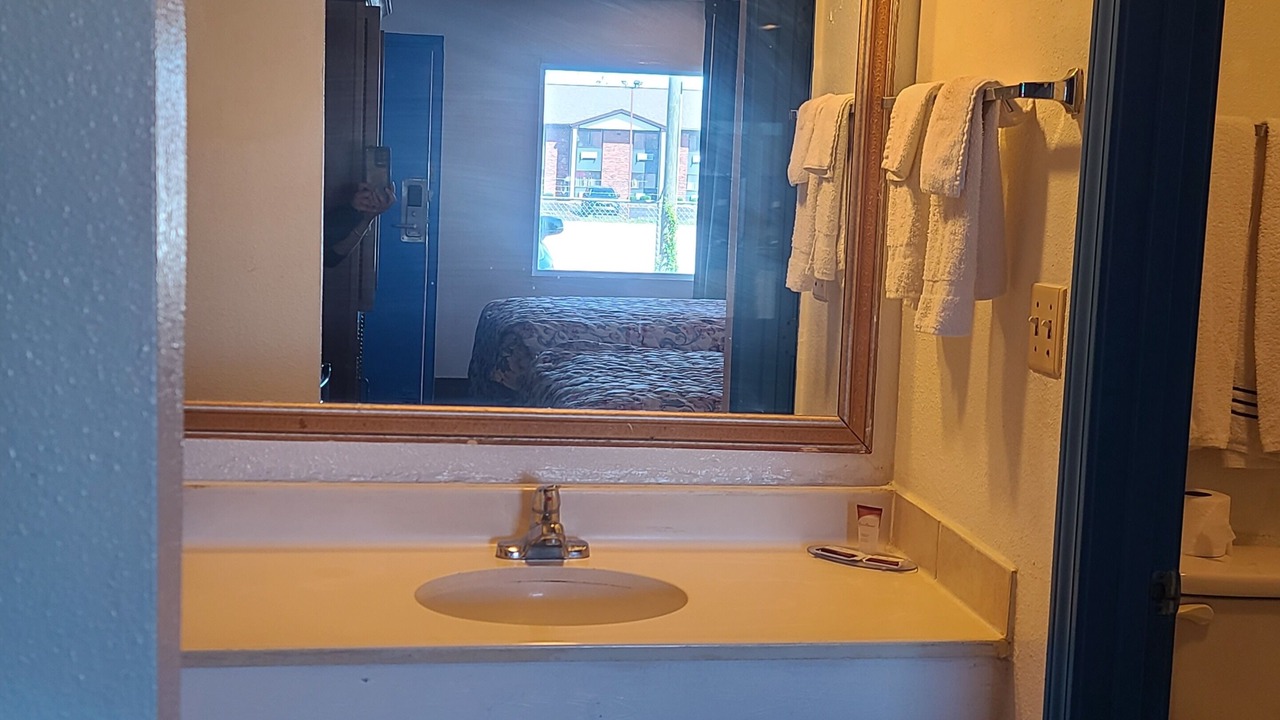 Photo of Bathroom in Shepherdsville