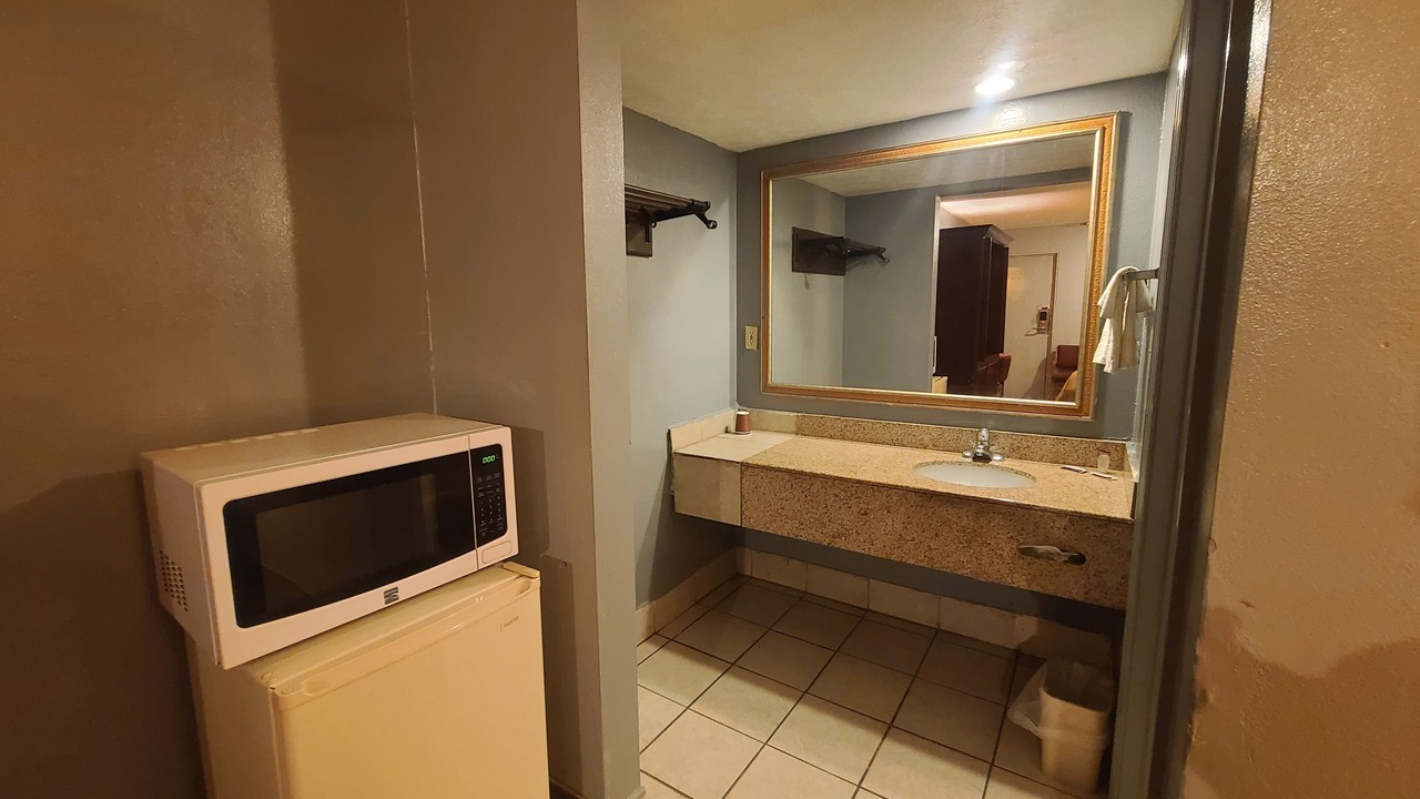 Photo of Bathroom in Shepherdsville