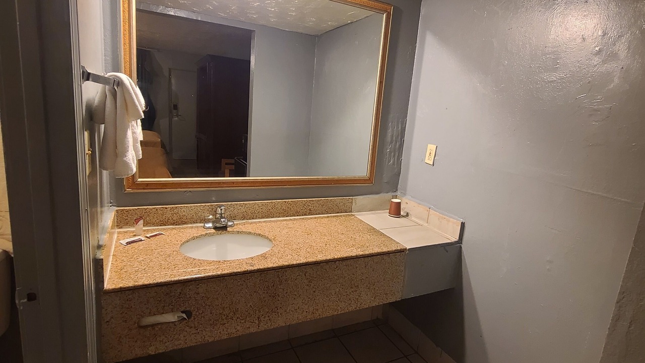 Photo of Bathroom in Shepherdsville