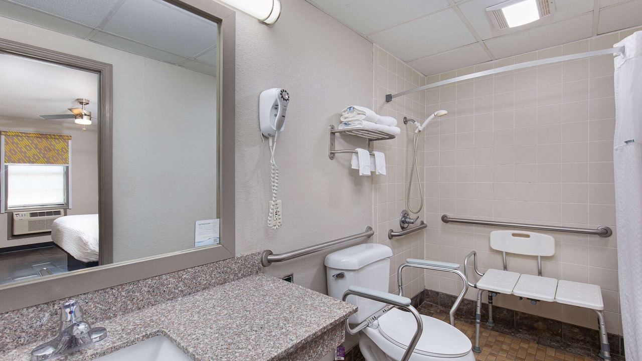 Photo of Bathroom in Holladay