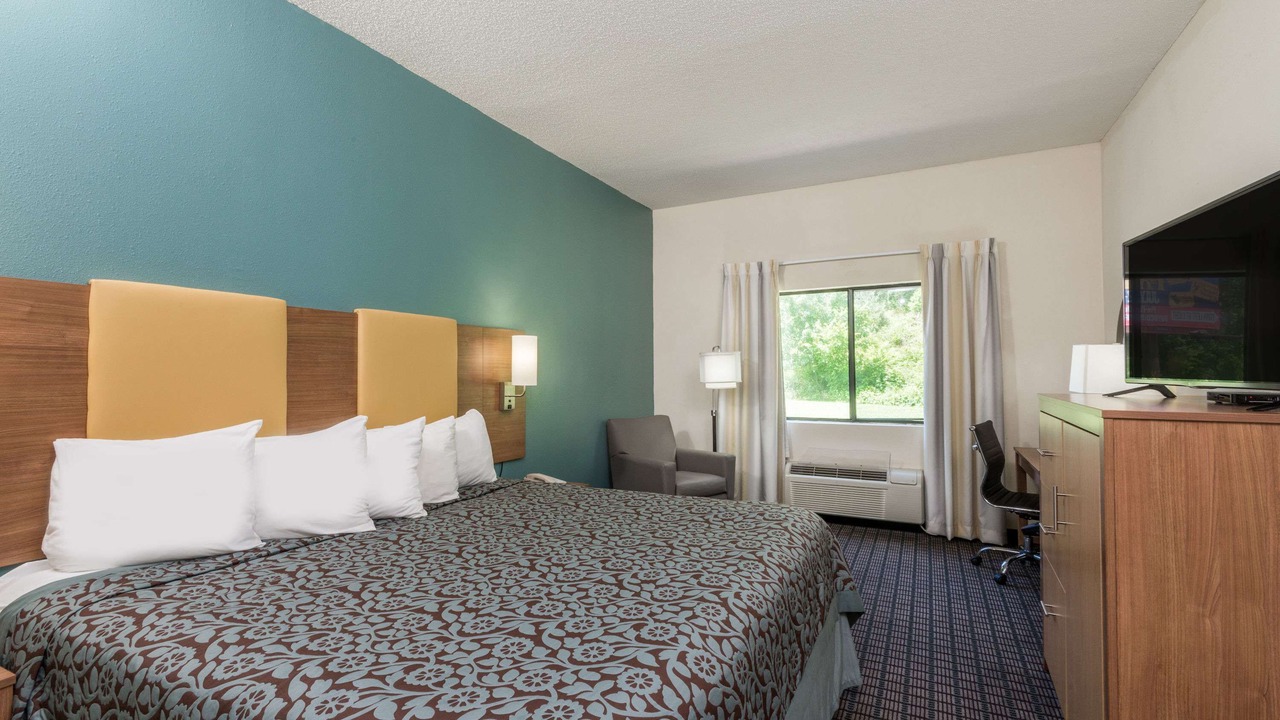 Photo of Bedroom in Cannonsburg