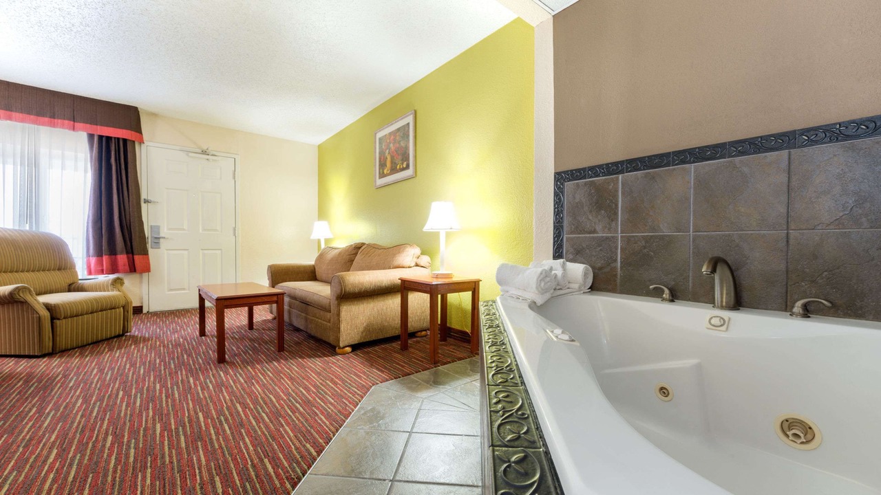 Photo of Bedroom in Buechel
