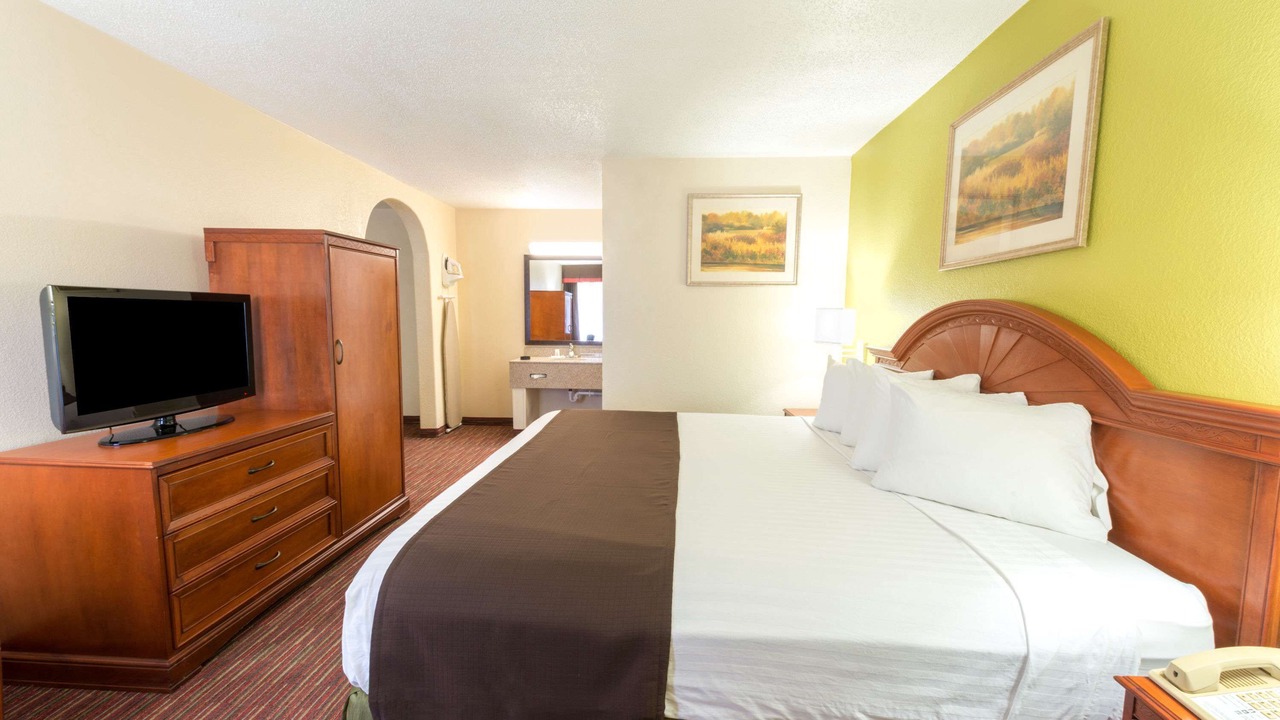 Photo of Bedroom in Buechel