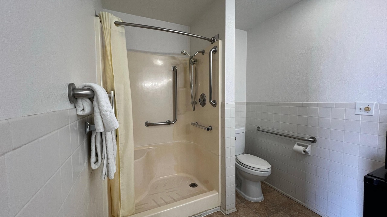Photo of Bathroom in Marysville