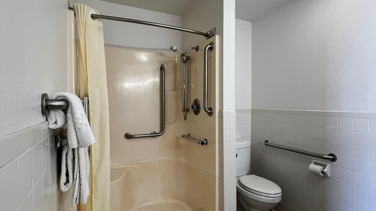Photo of Bathroom in Marysville