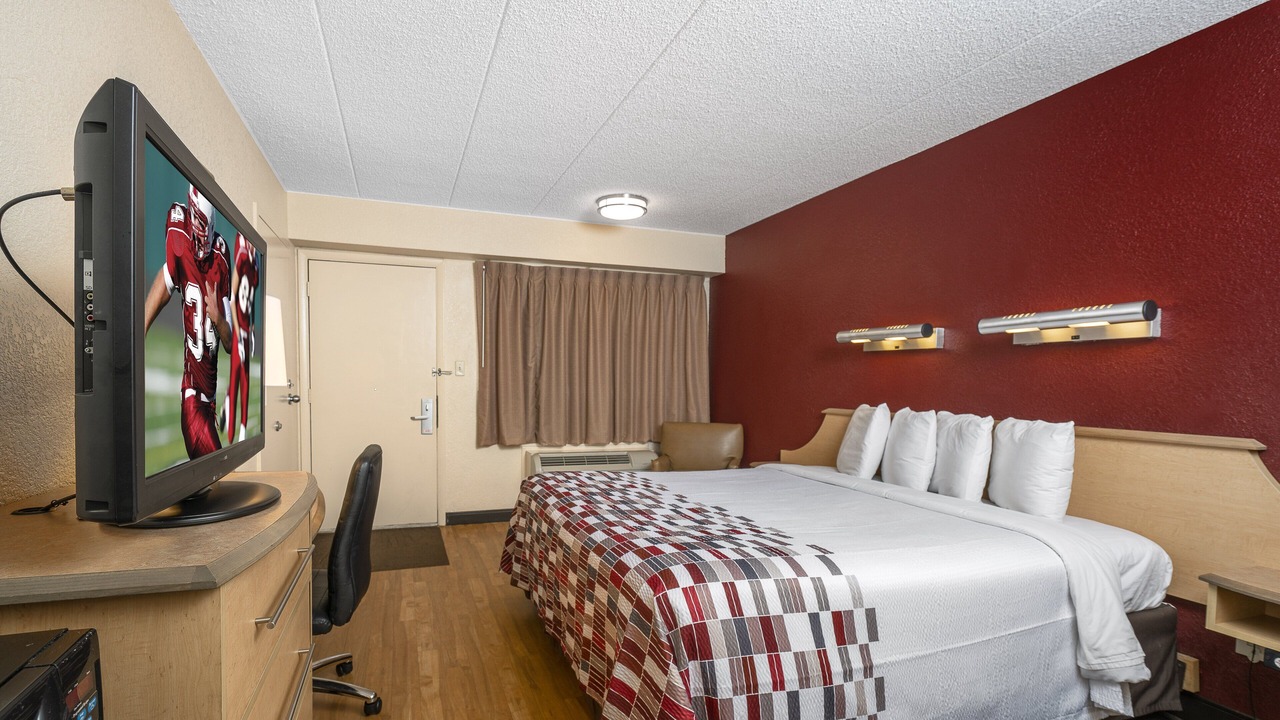 Photo of Bedroom in Watterson Park