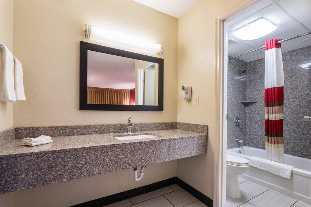 Photo of Bathroom in Erlanger
