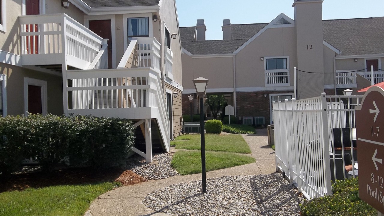 Photo of Outdoor in Lyndon