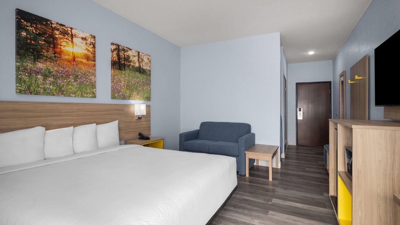 Photo of Bedroom in Dodge City